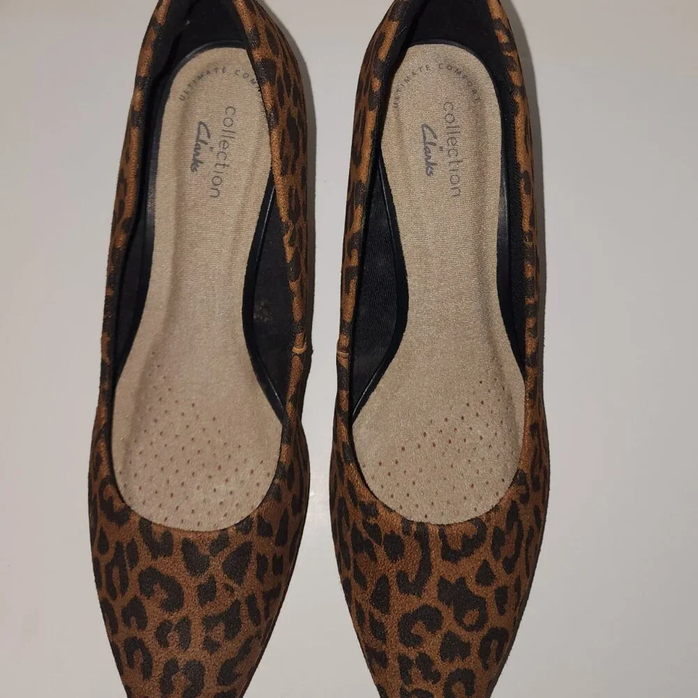 Clarks Collections Women's Leather Pumps Leopard Print 6W Linvale Jerica NIB - Picture 3 of 10